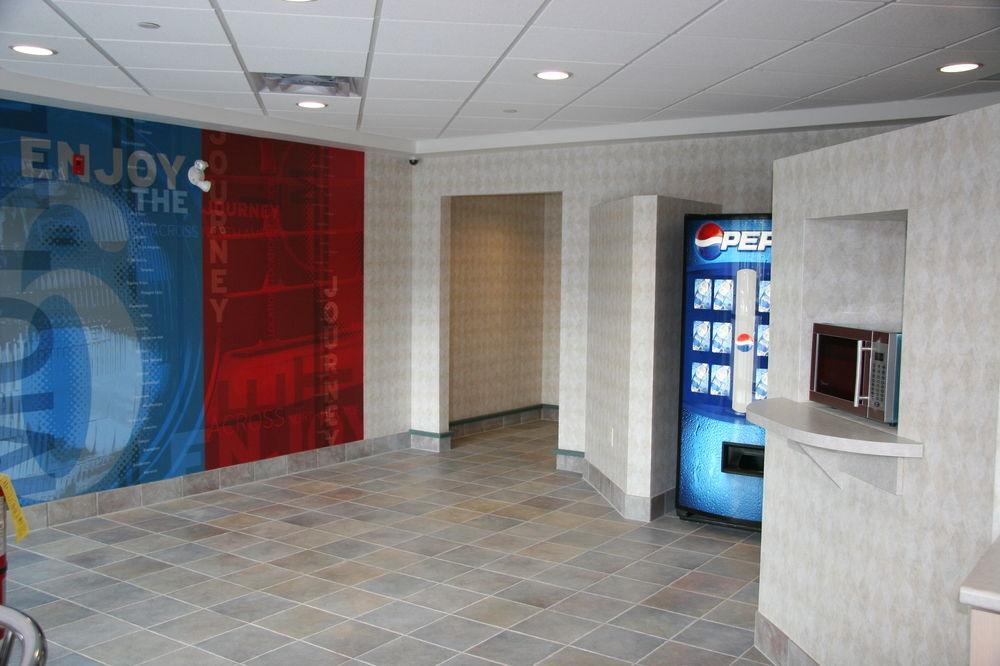 Comfort Hotel Niagara Falls Exterior photo